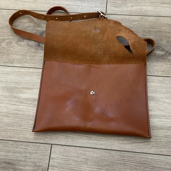 Brown Leather Unisex Bag - Picture 2 of 6